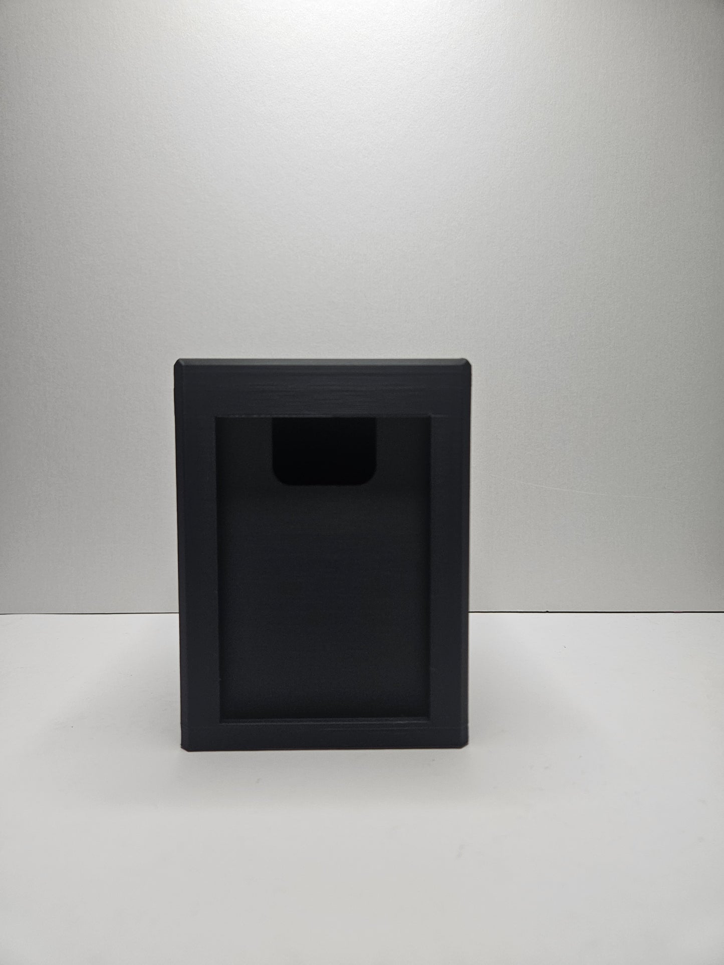 Phoenix Commander Deck Box – Magnetic with Card Display